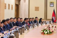 សម្តេចធិបតី ហ៊ុន ម៉ាណែត អញ្ជេីញជួបទ្វេភាគីជាមួយ នាយករដ្ឋមន្រ្តី នៃប្រទេសម៉ាឡេស៊ី ក្នុងឱកាសនៃដំណើរបំពេញទស្សនកិច្ចផ្លូវការ នៅប្រទេសម៉ាឡេស៊ី