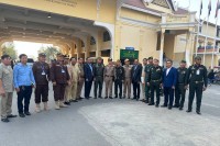 ថ្នាក់ដឹកនាំខេត្តបន្ទាយមានជ័យ និងខេត្តស្រះកែវ បើកកិច្ចប្រជុំពិភាក្សាលើវិស័យដោះមីន និងផ្ដល់បទពិសោធន៍គ្នាទៅវិញទៅមកបញ្ហាបន្សាប និងទប់ស្កាត់គ្រឿងញៀន