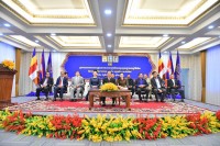 ឯកឧត្តមទេសរដ្ឋមន្ត្រី អុី ឈាន ស្នើដល់ក្រុមការងាររាជរដ្ឋាភិបាលចុះមូលដ្ឋានខេត្ត ត្រូវយកចិត្តទុកដាក់ អនុវត្តតួនាទី និងភារកិច្ចរបស់ខ្លួន