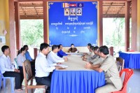 លោកជំទាវ បាន ស្រីមុំ អញ្ជើញចុះសំណេះសំណាលសួរសុខទុក្ខក្រុមប្រឹក្សាឃុំទាំង៤ ក្នុងស្រុកសាលាក្រៅ ដើម្បីពង្រឹងប្រសិទ្ធិភាពការងារ បម្រើសេវាសាធារណៈនានាជូនប្រជាពលរដ្ឋ