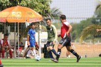 លោក ឧត្តមសេនីយ៍ត្រី បោន ប៊ិន ដឹកនាំការប្រកួតពានរង្វាន់បាល់ទាត់មិត្តភាព អាយុ៣៥ឆ្នាំឡើង