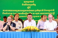 ឯកឧត្តមអភិសន្តិបណ្ដិត ស សុខា ដឹកនាំប្រតិភូជាតិ និងអន្តរជាតិ ទស្សនកិច្ចការអនុវត្តការងារគណនេយ្យភាពសង្គម និងមន្ទីរពេទ្យអនុស្សាវរីយ៍ ស៊ុនយ៉ាឃៀល ខេត្តកំពត!