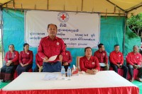 សាខាកាកបាទក្រហមខេត្តបន្ទាយមានជ័យ ប្រគល់ផ្ទះជូនលោក ស៊ុក អុឹម គ្រួសារក្រីក្រ រស់នៅក្នុងក្រុងសិរីសោភ័ណ