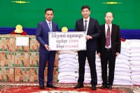 ឯកឧត្តមអភិសន្តិបណ្ឌិត ស សុខា លើកទឹកចិត្តក្រុមហ៊ុនអភិវឌ្ឍន៍ផ្លូវល្បឿនលឿនភ្នំពេញ-ព្រះសីហនុ ពង្រីកការវិនយោគថ្មីៗបន្ថែមទៀតនៅកម្ពុជា!