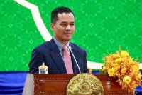ឯកឧត្តមអភិសន្តិបណ្ឌិត ស សុខា ផ្ដល់អនុសាសន៍ឱ្យអភិបាលរាជធានី-ខេត្ត ទាក់ទាញនិង គាំទ្រគ ម្រោងបង្កើតមណ្ឌលបន្សាបគ្រឿងញៀន