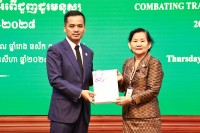 ឯកឧត្តមអភិសន្តិបណ្ឌិត ស សុខា ជំរុញឱ្យភាគីពាក់ព័ន្ធ ផ្តល់«ព័ត៌មានពិត» ពាក់ព័ន្ធនឹងអំពើជួញដូរមនុស្ស