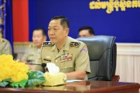 ឯកឧត្តម ឧត្តមសេនីយ៍ឯក ឆាយ គឹមខឿន អញ្ជើញជាអធិបតីក្នុងពិធីបិទវគ្គបំប៉នជំនាញរយៈពេលខ្លី ស្ដីពីតួនាទី ភារកិច្ច របស់ប៉ុស្តិ៍នគរបាលរដ្ឋបាល នៅស្នងការដ្ឋាននគរបាលខេត្តបន្ទាយមានជ័យ