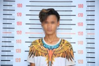 កងរាជអាវុធហត្ថខេត្តបន្ទាយមានជ័យ បញ្ជូនខ្លួនជនសង្ស័យម្នាក់ ទៅតុលាការ ពាក់ព័ន្ធករណីលួច (ម៉ូតូ-ទូរសព្ទ) និងប្រើប្រាស់ដោយខុសច្បាប់នូវសារធាតុញៀន
