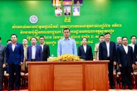 ឯកឧត្តមអភិសន្តិបណ្ឌិត ស សុខា ណែនាំឱ្យមន្ត្រីនគរបាល ពង្រឹងសមត្ថភាពបច្ចេកវិទ្យាឌីជីថល ដើម្បីពង្រឹងសន្តិសុខ សណ្តាប់ធ្នាប់សាធារណៈ និងការផ្តល់សេវាជូនប្រជាពលរដ្ឋ