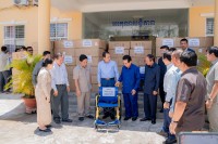 រទេះរុញចំនួន១០៨ ត្រូវបានឯកឧត្តម នេត្រ ភក្ត្រា ផ្តល់ជូនដល់មណ្ឌលសុខភាព និងប៉ុស្តិ៍សុខភាពទាំង ៥៤ នៅទូទាំងខេត្តក្រចេះ