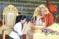 សម្ដេចព្រះព្រហ្មរតនៈមុនី ពិន សែម សំណេះសំណាលជាមួយមន្ត្រីសង្ឃទូទាំងខេត្តប៉ៃលិន ដើម្បីណែនាំអំពីការប្រតិបត្តិធម៌វិន័យ ក្នុងយុគ្គសម័យឌីជីថល