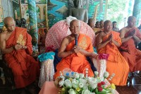 ពិធីផ្សព្វផ្សាយកម្មវិធីទូរសព្ទដៃ Nodrug ដល់ព្រះសង្ឃ អាចារ្យ គណៈកម្មការ នៅក្នុងស្រុកថ្មពួក