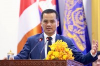 ឯកឧត្តមអភិសន្តិបណ្ឌិត ស សុខា ណែនាំដល់សិស្សនគរបាលជ័យលាភី ត្រូវថែទាំសុខភាពដើម្បីបំពេញការងារបានល្អ និងកុំបណ្ដោយខ្លួនឱ្យធាត់ជ្រុល