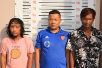 បញ្ជូនខ្លួនជនសង្ស័យ៣នាក់ ទៅសាលាដំបូងខេត្តបន្ទាយមានជ័យ ពាក់ព័ន្ធករណីលួចមានស្ថានទម្ងន់ទោស(ប្លន់)