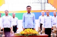 ឯកឧត្តមអភិសន្តិបណ្ឌិត ស សុខា បង្ហាញក្ដីរីករាយនៅពេលធនធានមនុស្សខេត្តព្រៃវែង ៦០០អង្គ/នាក់ទៀត បានបញ្ចប់វគ្គជំនាញរដ្ឋបាលកុំព្យូទ័រ និងកាត់តវីដេអូ