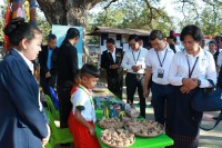 ឯកឧត្តម ឆាយ ឆត្រាវុធ ដឹកនាំគណៈប្រតិភូអញ្ជើញចុះពិនិត្យក្នុងការវាយតម្លៃ និងការទទួលស្គាល់អង្គភាពផ្ដល់សេវាសាធារណៈគំរូក្នុងវិស័យអប់រំ នៅសាលាមតេ្តយ្យសិក្សាធនធានកកោះ ក្នុងស្រុកស្វាយចេក