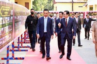 ឯកឧត្តមអភិសន្តិបណ្ឌិត ស សុខា ណែនាំរដ្ឋបាលខេត្ត និងក្រុង ស្រុក នៃខេត្តបាត់ដំបង រៀបចំផ្លូវថ្មើរជើងពេលរាត្រី ដើម្បីឱ្យពលរដ្ឋដើរនិងកម្សាន្ត!