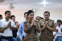 អភិបាលខេត្តប៉ៃលិន ជម្រុញអោយនាយកសាលាលោកគ្រូ អ្នកគ្រូអនុវត្តយ៉ាងតឹងរឹងនូវបញ្ហាក្មេងទំនើងនៅក្នុងសាលារៀន អបរំផ្សព្វផ្សាយបញ្ហាគ្រឿនញៀននិងបារីគ្រប់ប្រភេទ