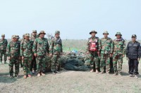 ឧត្តមសេនីយ៍ទោ សេង ធារិន ដឹកនាំក្រុមការងារ ដុតកម្ទេចឧបករណ៍ឆក់ត្រីខុសច្បាប់ ចំនួន ១៤២គ្រឿង