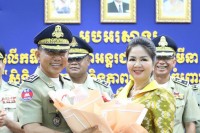 លោកឧត្តមសេនីយ៍ទោ សិទ្ធិ ឡោះ និងលោកស្រី អញ្ជើញជាអធិបតីក្នុងពិធីអបអរសាទរខួបលើកទី១១៤ ទិវាអន្តរជាតិនារី ៨មីនា ឆ្នាំ២០២៥ នៅស្នងការដ្ឋាននគរបាលខេត្តបន្ទាយមានជ័យ