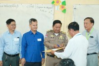 លោក យឹម សំណាង អញ្ជើញចូលរួមបើកវិញ្ញសារប្រឡងសិស្សពូកែ ទូទាំងខេត្តបន្ទាយមានជ័យ នៅមណ្ឌលវិទ្យាល័យ សម្តេចឪ ក្រុងសិរីសោភ័ណ