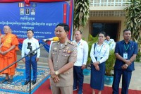 លោក យឹម សំណាង អញ្ជើញកាត់វិញ្ញាសារ ការប្រឡងចូលរៀនពុទ្ធិកមធ្យមសិក្សាបឋមភូមិ ២០២៥-២០២៦ របស់សមណៈសិស្សនិមន្តមកពីសាលាផ្សេងៗក្នុងខេត្តបន្ទាយមានជ័យ