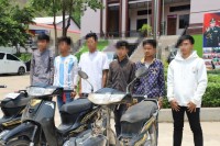 ជនសង្ស័យចំនួន៦នាក់ ពាក់ព័ន្ធករណីលួចស្ថានទម្ងន់ទោស ដោយសារការប្រព្រឹត្តអំពើហិង្សា និងប្រើប្រាស់ដោយខុសច្បាប់នូវសារធាតុញៀន ត្រូវអាវុធហត្ថចាប់ឃាត់ខ្លួនបញ្ជូនទៅតុលាការ