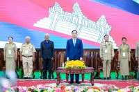 អភិបាលខេត្តកំពង់ចាម បានថ្លែងថា រាជរដ្ឋាភិបាលបន្តកែទម្រង់ ឱ្យសម្រេចបាននូវរដ្ឋបាលសាធារណៈមួយ ដែលមានសមត្ថភាពខ្ពស់ ខ្លាំង វៃឆ្លាត និងភាពស្អាតស្អំ