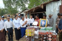 កាកបាទក្រហមកម្ពុជា ផ្តល់អំណោយមនុស្សធម៌ ដល់គ្រួសារសព លោក មាស សាវ៉ាង ដែលបាន ទទួល មរណភាពដោយគ្រោះរញ្ជួយដីនៅប្រទេសថៃ