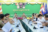 ក្រសួងសាធារណការ និងរដ្ឋបាលខេត្តកំពង់ចាម បើកកិច្ចប្រជុំពិនិត្យវឌ្ឍនៈភាពការងារស្ថាបនាផ្លូវជាតិលេខ ៧ និងរៀបចំប្រព័ន្ធសុវត្ថិភាព និងសោភ័ណភាពទ្រូងផ្លូវ ស្គន់-កំពង់ចាម