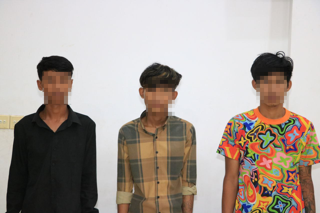 បញ្ជូនខ្លួនជនសង្ស័យ ៣នាក់ ទៅសាលាដំបូងខេត្តបន្ទាយមានជ័យ ពាក់ព័ន្ធករណីលួច (ម៉ូតូ)នៅ សង្កាត់អូរជ្រៅ ក្រុងប៉ោយប៉ែត